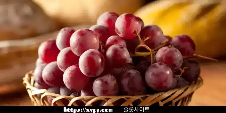 10 Creative Ways to Enjoy Grapes